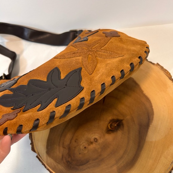 Bisou Bisou Michele Bohbot genuine tan suede small shoulder purse with leaves - Picture 16 of 16